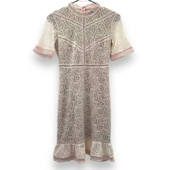 Bardot Theodora Soft Light Pink Lace Short Sleeve Sheath Mini Dress Size 4/XS Bardot Theodora Soft Light Pink Lace Short Sleeve Sheath Mini Dress Size 4/XS
